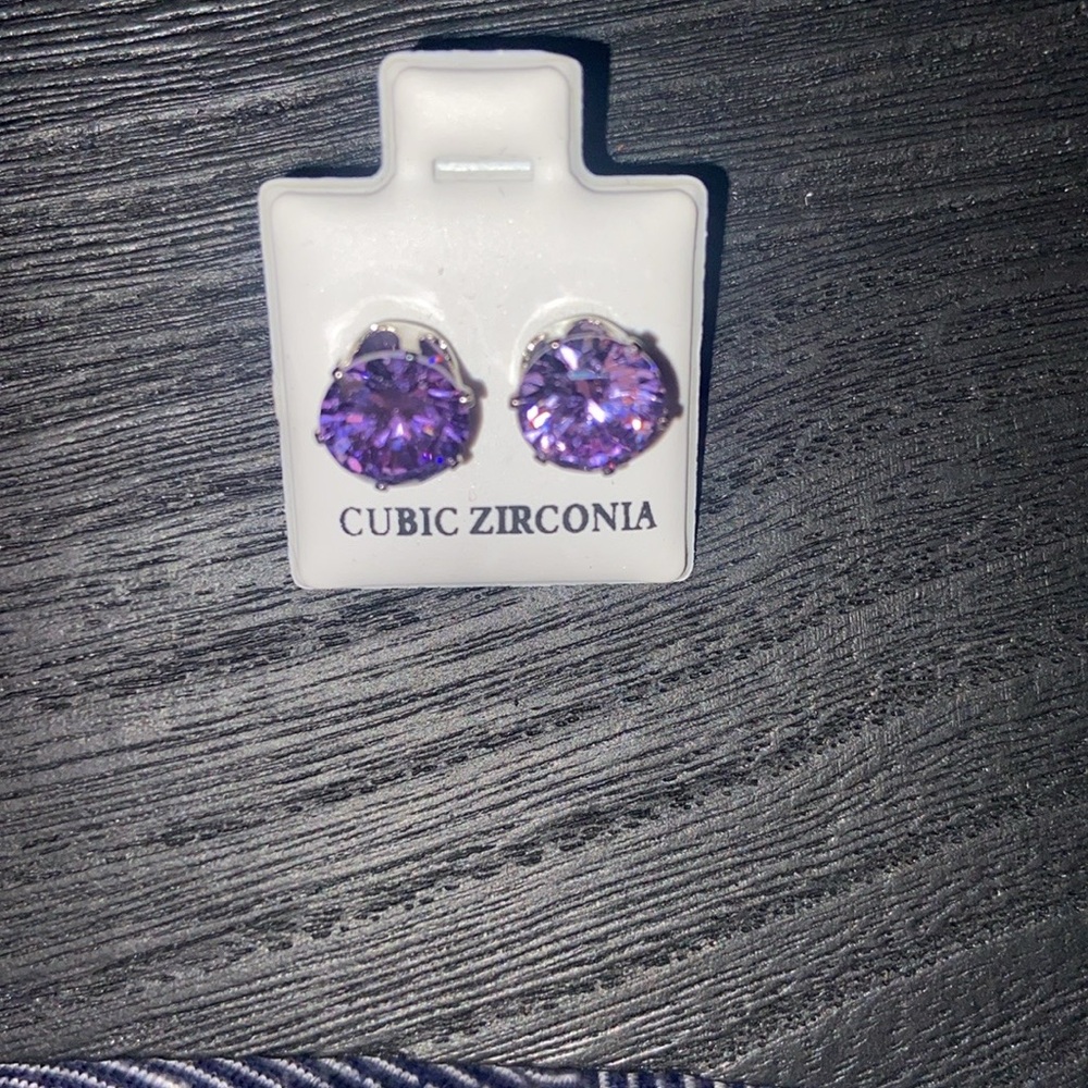 NWOT Amethyst Cubic Zirconia Studs